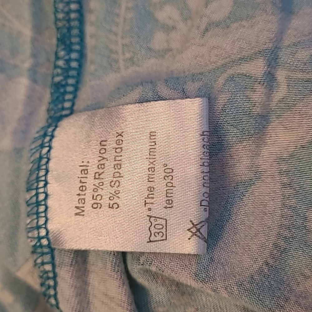 Patterned dress - Picture 3 of 3